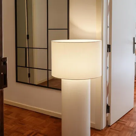 Vintage 2-bed With Music Appartement *