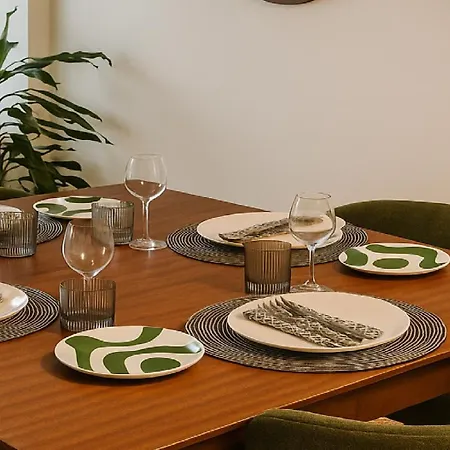 Vintage 2-bed With Music Апартаменты