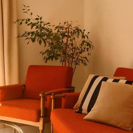 Vintage 2-bed With Music Апартаменты *