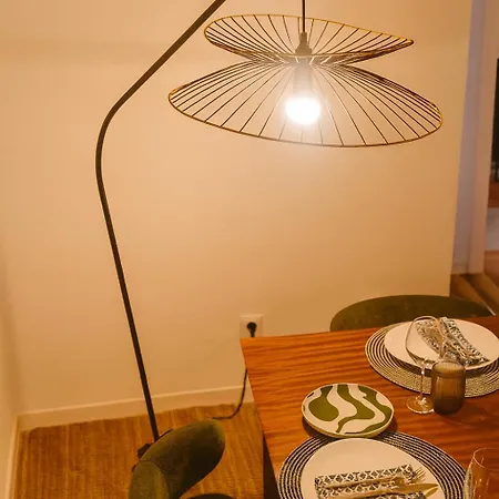 Appartement Vintage 2-bed With Music Fundão