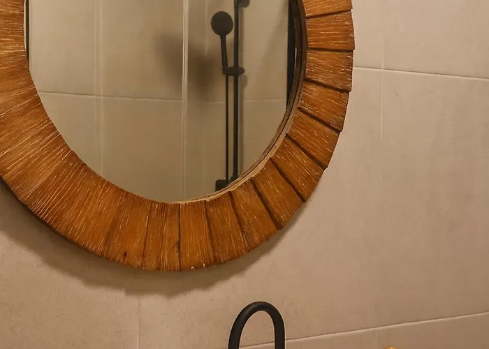Appartamento Vintage 2-bed With Music *
